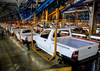 رکوردشکنی وانت ۱۵۱ در تولید و تسخیر بازار