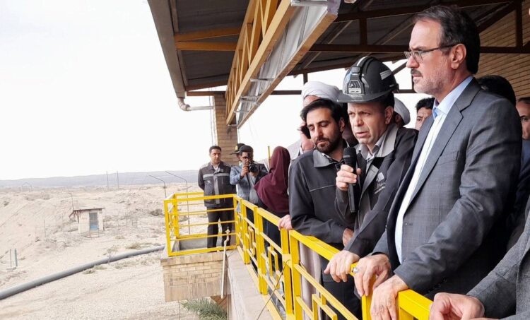 قبولی گل گهر با معدل بالا در آزمون سازمان بازرسی