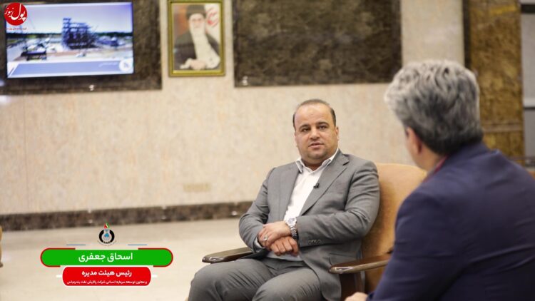 پالایشگاه بندرعباس در میان 500 شرکت برتر ایران در سازمان مدیریت صنعتی رتبه سوم را کسب کرده است (+فیلم)