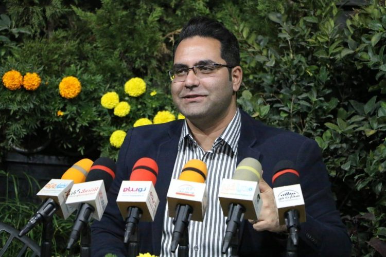 بازار گل در غرب تهران افتاح شد